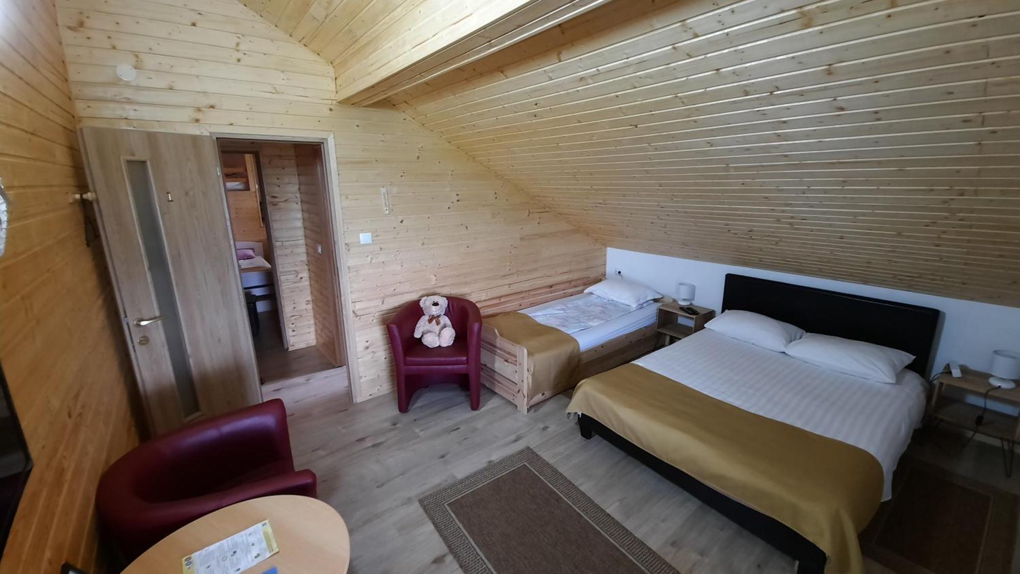 Casa De Vacanta Two Brothers Concept Paltinis Bilik gambar